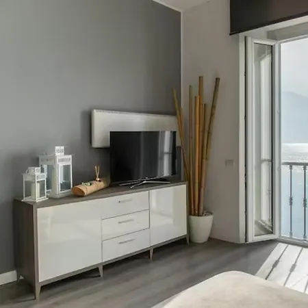 Lejlighed Di - Vista Spettacolare In Relax Rezzonico
